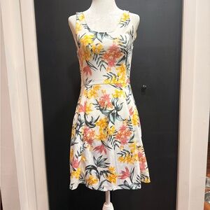 H&M DIVIDEND Floral Sleeveless Skater Dress - size 6 - NWOT